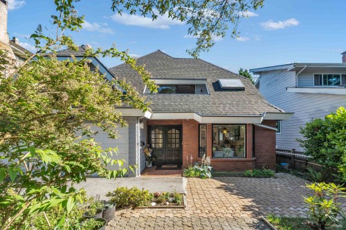 1040 Jefferson Avenue, West Vancouver, BC 