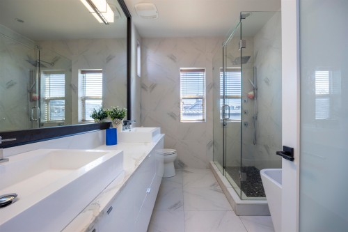 3123 7Th Avenue E, Vancouver, BC 