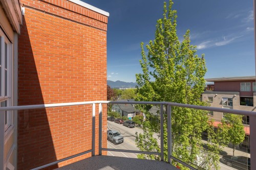 406-3621 26Th Avenue W, Vancouver, BC 
