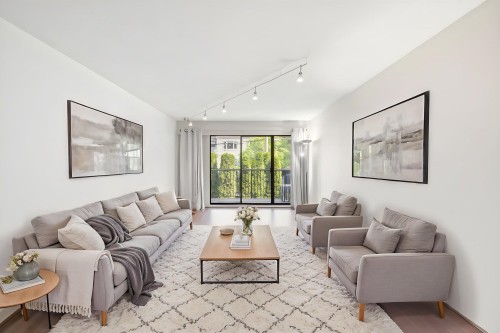 205-1585 4Th Avenue E, Vancouver, BC 