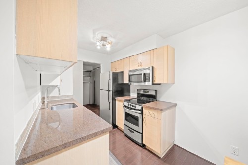 205-1585 4Th Avenue E, Vancouver, BC 