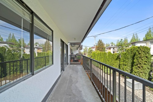 205-1585 4Th Avenue E, Vancouver, BC 