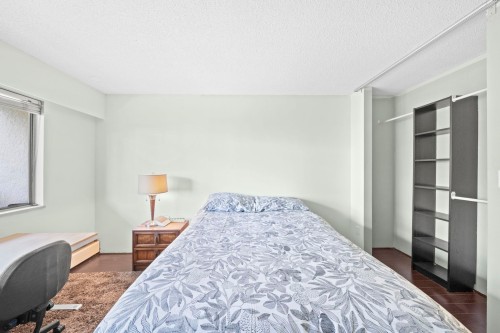 205-1585 4Th Avenue E, Vancouver, BC 
