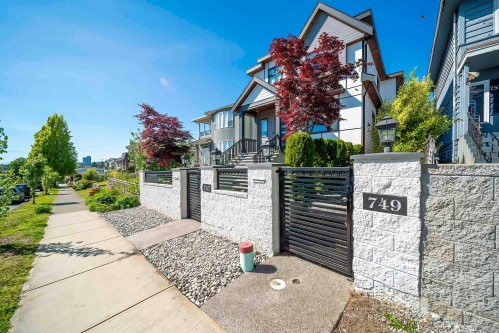 749 60Th Avenue E, Vancouver, BC 
