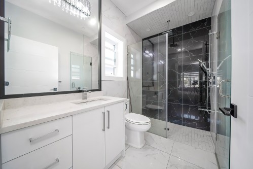 749 60Th Avenue E, Vancouver, BC 