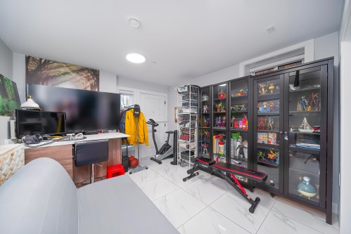 749 60Th Avenue E, Vancouver, BC 