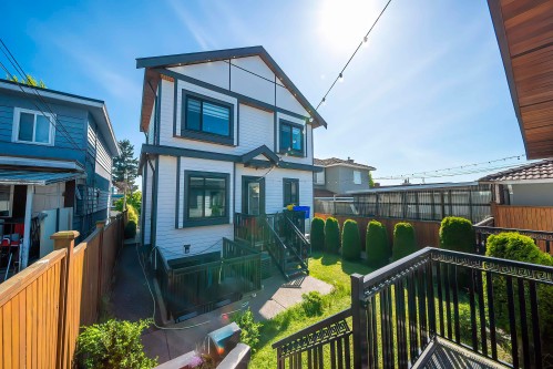 749 60Th Avenue E, Vancouver, BC 