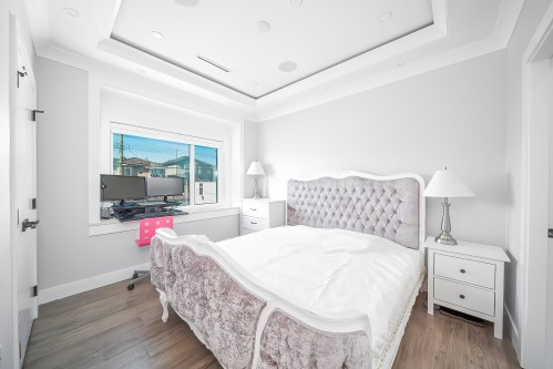 749 60Th Avenue E, Vancouver, BC 