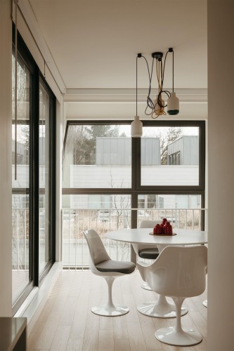 5-6 17Th Avenue W, Vancouver, BC - Indoor