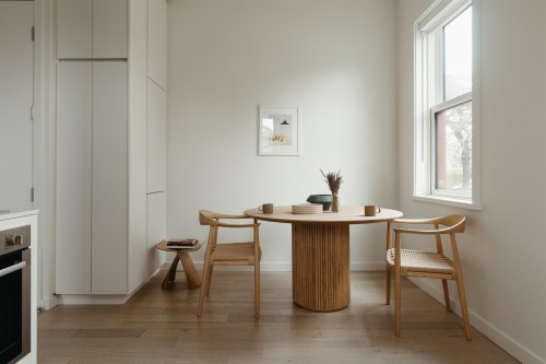 5-6 17Th Avenue W, Vancouver, BC - Indoor