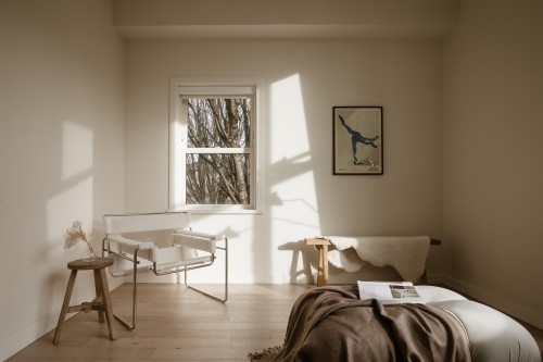 5-6 17Th Avenue W, Vancouver, BC - Indoor