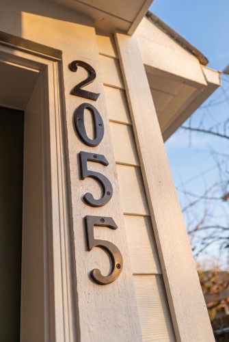 2055 4Th Avenue E, Vancouver, BC 