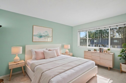 7305 Coronado Drive, Burnaby, BC - Indoor Photo Showing Bedroom