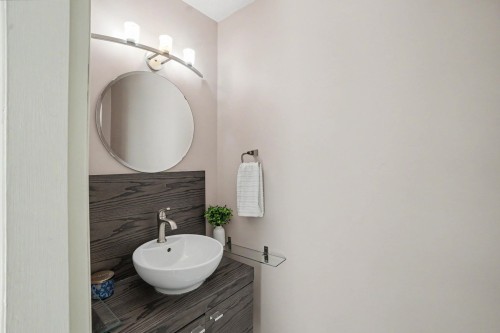 7305 Coronado Drive, Burnaby, BC - Indoor Photo Showing Bathroom