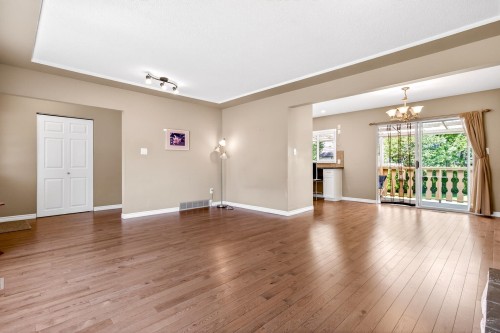 2337 Lobb Avenue, Port Coquitlam, BC 