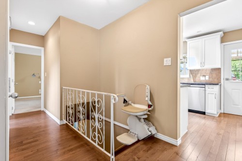 2337 Lobb Avenue, Port Coquitlam, BC 