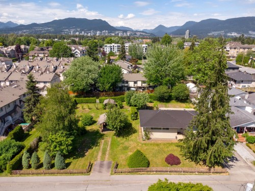 2337 Lobb Avenue, Port Coquitlam, BC 