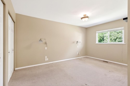 2337 Lobb Avenue, Port Coquitlam, BC 