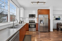 39-3010 Riverbend Drive  Coquitlam, BC V3C 0B8