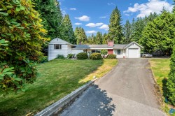 410 Hadden Drive  West Vancouver, BC V7S 1E9