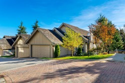 116-1465 Parkway Boulevard  Coquitlam, BC V3E 3E6