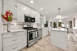 16-3471 Regina Avenue  Richmond, BC V6X 2K8