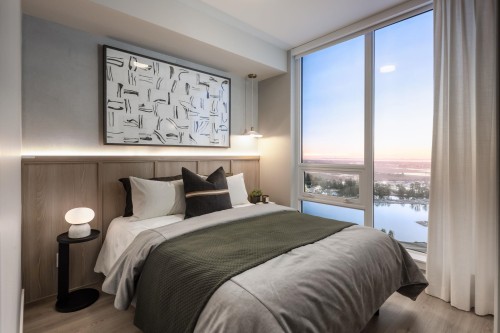 811-8633 River District Crossing, Vancouver, BC 