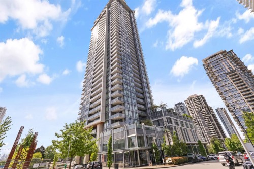 607-2085 Skyline Court  Burnaby, BC V5C 0M6