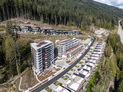 506506A-3963 Uplands Way  West Vancouver, BC V7B 0B6