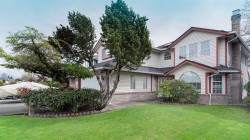 3760 Mckay Drive  Richmond, BC V6X 3R5