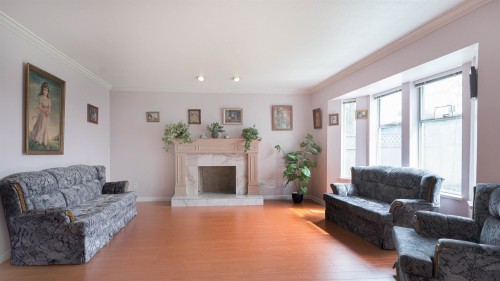 3760 Mckay Drive, Richmond, BC 