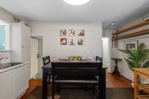 2820 13Th Avenue W, Vancouver, BC 