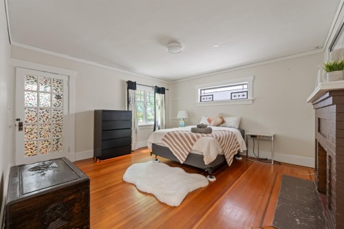 2820 13Th Avenue W, Vancouver, BC 