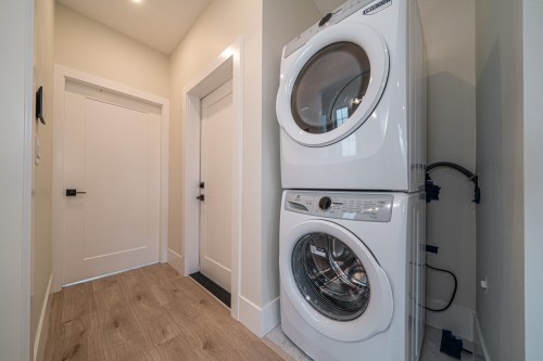 972 Park Drive, Vancouver, BC 