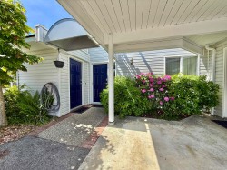 3-699 Dougall Road Gibsons, BC V0N 1V8