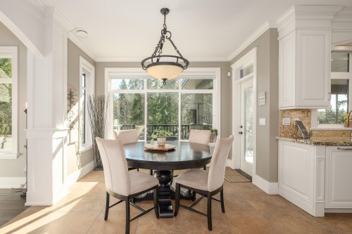 1062 Magnolia Way, Anmore, BC 