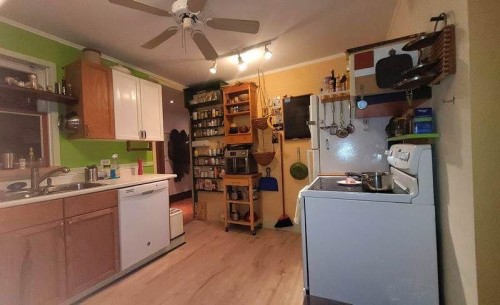 20530 Westfield Avenue, Maple Ridge, BC 