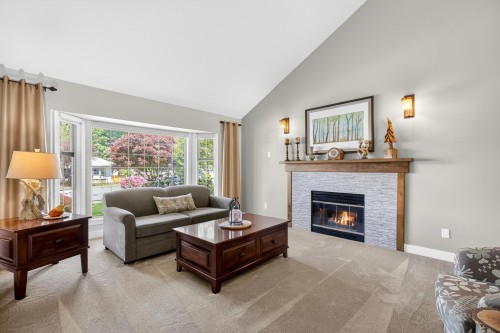 23376 124A Avenue, Maple Ridge, BC 