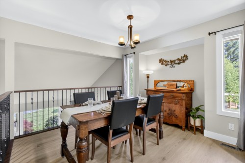 23376 124A Avenue, Maple Ridge, BC 