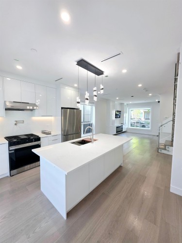 3466 28Th Avenue, Vancouver, BC 