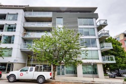 607-289 6 Avenue E Vancouver, BC V5T 0E9