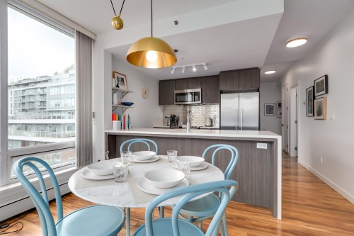 607-289 6 Avenue E, Vancouver, BC 