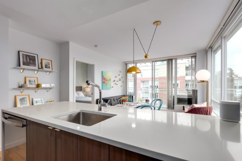 607-289 6 Avenue E, Vancouver, BC 