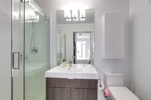 607-289 6 Avenue E, Vancouver, BC 