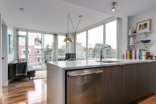 607-289 6 Avenue E, Vancouver, BC 