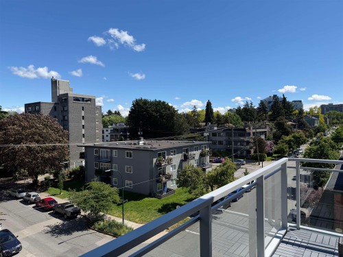 607-289 6 Avenue E, Vancouver, BC 