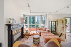 1705-867 Hamilton Street  Vancouver, BC V6B 6B7