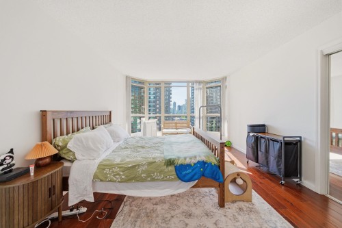1705-867 Hamilton Street, Vancouver, BC 