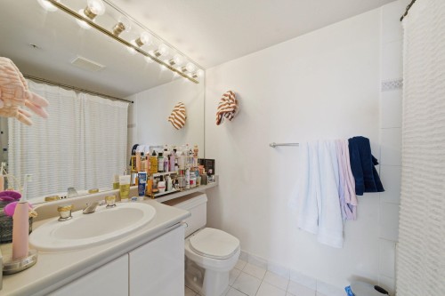 1705-867 Hamilton Street, Vancouver, BC 