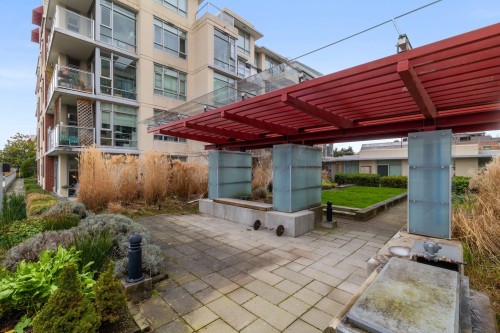 608-2228 Broadway W, Vancouver, BC 